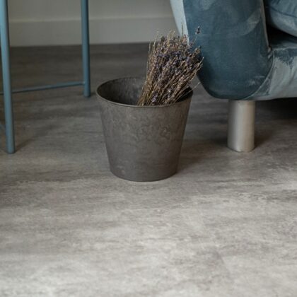 Виниловая плитка Vinilam Ceramo XXL Stone 71614 Цемент светлый