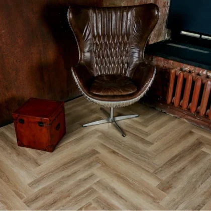 Купить Кварц-виниловая плитка Vinilam Parquet Herringbone Glue IS11166 Паркет Классический. С доставкой по России. Самовывоз со склада в Москве.