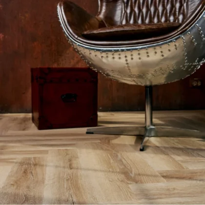 Купить Кварц-виниловая плитка Vinilam Parquet Herringbone Glue IS11166 Паркет Классический. С доставкой по России. Самовывоз со склада в Москве.