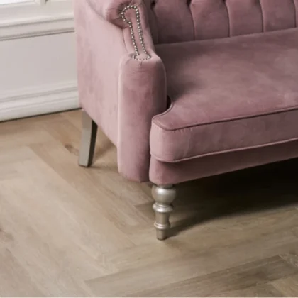 Купить Кварц-виниловая плитка Vinilam Parquet Herringbone Glue IS11188 Паркет Скандинавский. С доставкой по России. Самовывоз со склада в Москве.