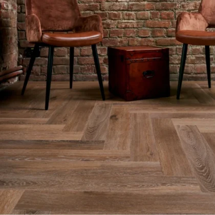 Купить Кварц-виниловая плитка Vinilam Parquet Herringbone Glue IS11199 Паркет Венецианский. С доставкой по России. Самовывоз со склада в Москве.