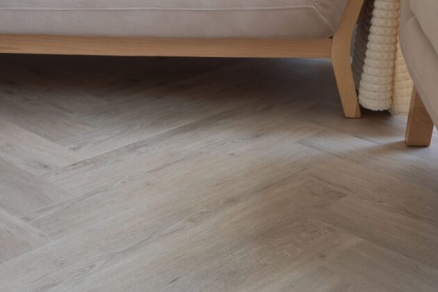 SPC ламинат Vinilpol Herringbone 9944 паркет Палладио