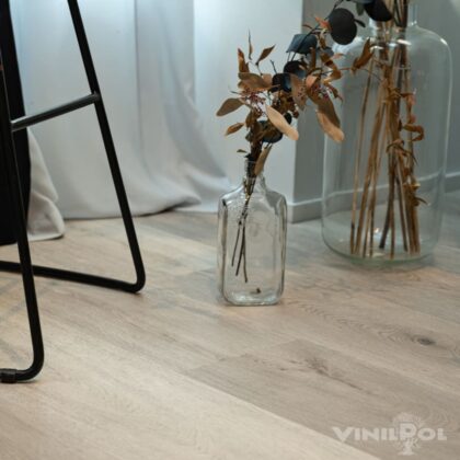 Виниловый Ламинат Винилпол / Vinilpol 7894-EIR Дуб Рим